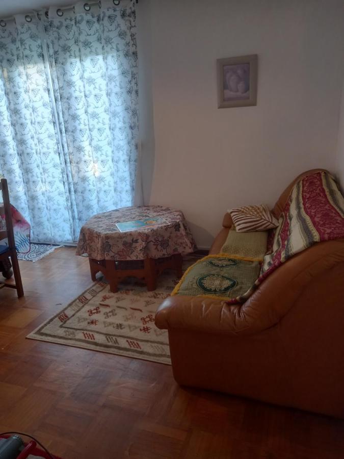 Spacieux Appartement 4 Pieces Beauvais Extérieur photo